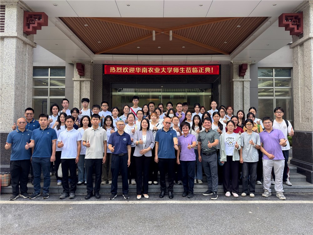 學(xué)子互助，薪火相傳！“正典學(xué)長(zhǎng)助學(xué)金”頒發(fā)儀式在正典舉行